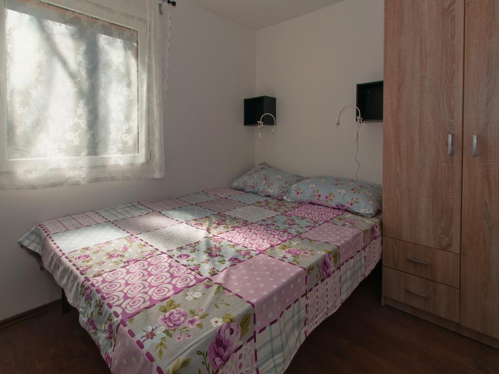 Ribarska Kuca Romana Premantura Bagian luar foto